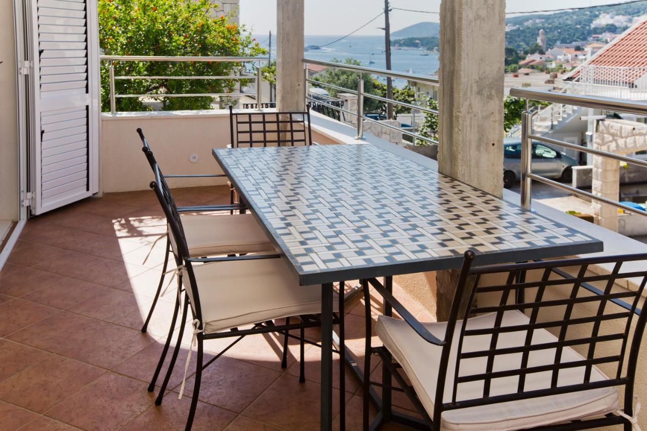 Apartments And Rooms Marija Hvar Town Kültér fotó